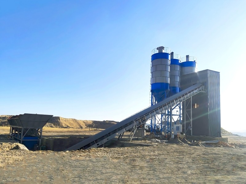 出口HZS180攪拌站